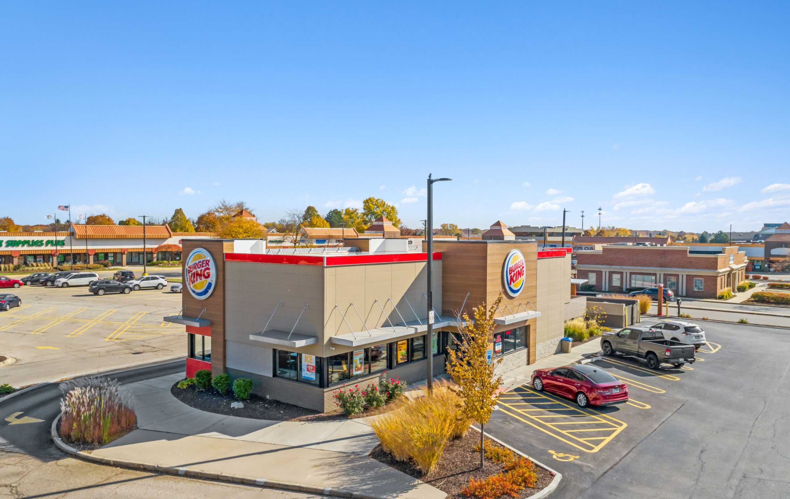 Red Top Plaza, Libertyville, IL 60048 - Retail Space | Sterling ...