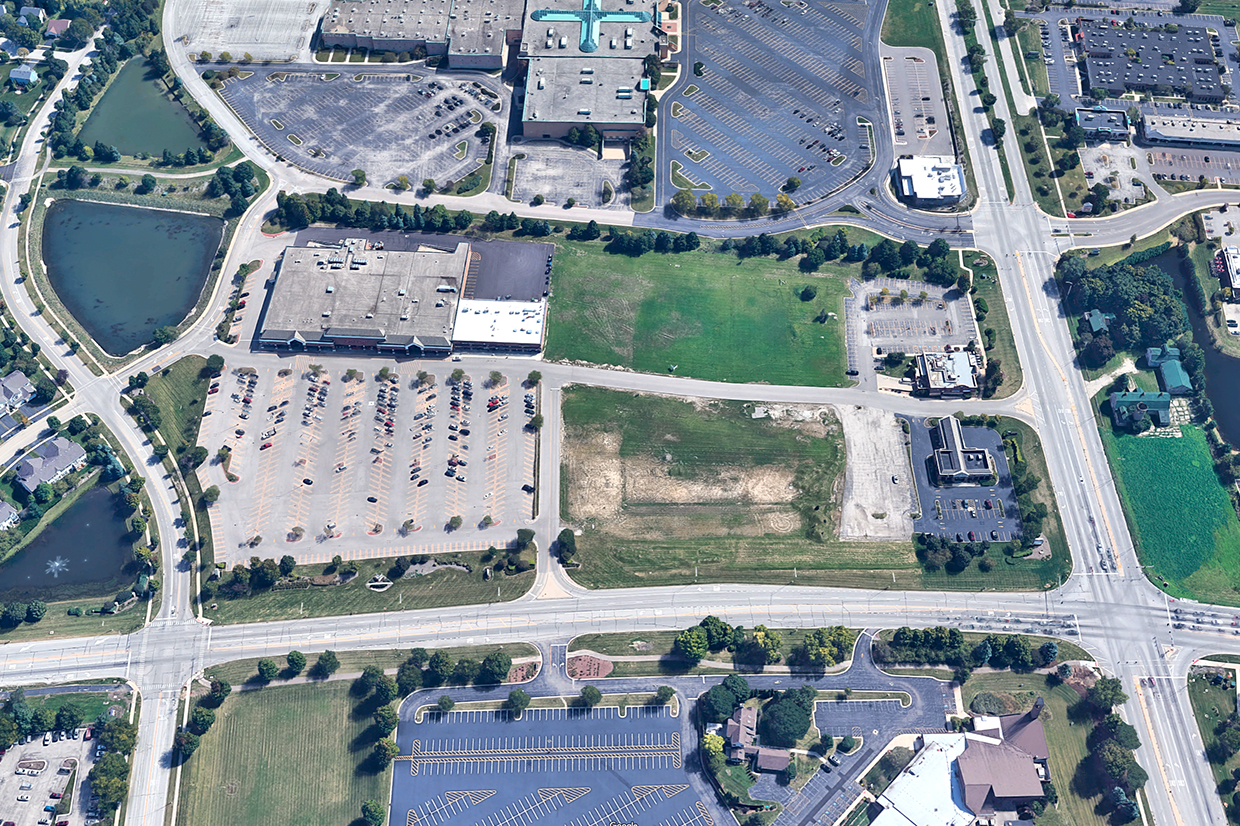 Sterling Organization sells grocery-anchored shopping center in Chicago ...